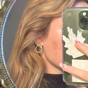 Antique gold knot earrings🥂